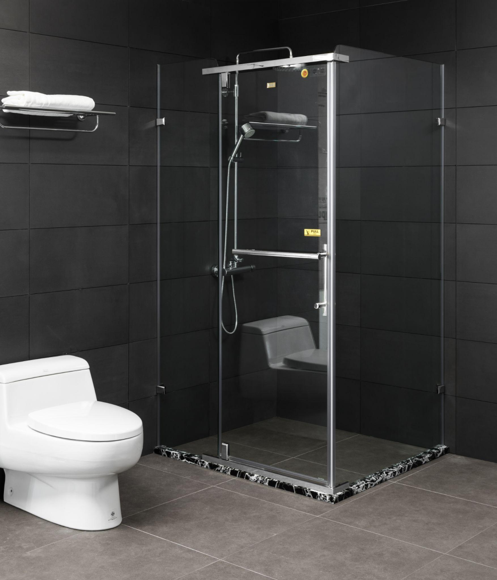 Cabin phòng tắm kính bản lề dọc Fendi Diamond Luxury phù hợp với không gian tắm yêu cầu sự gọn gàng, tinh tế