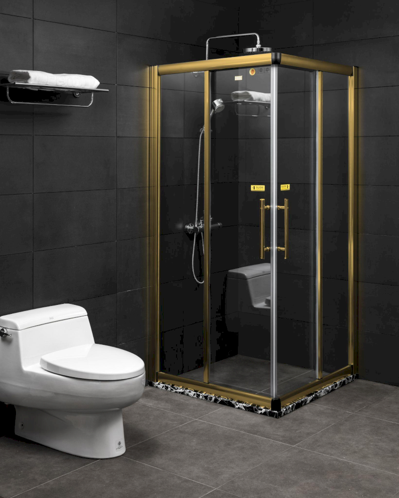 Ưu tiên lựa chọn phòng tắm kính FKP 1x2 với không gian không quá rộng