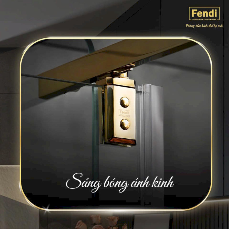 Fendi là thương hiệu tiên phong tại Việt Nam ứng dụng chất liệu đồng mạ Crom-Niken vào các phụ kiện của bộ sưu tập Fendi Diamond Luxury