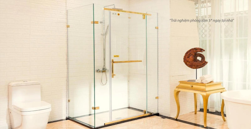 Hình ảnh thực tế Fendi Diamond Luxury góc vuông 90 độ màu Mirror Gold